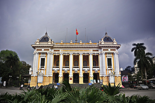 nha-hat-lon-ha-noi-1