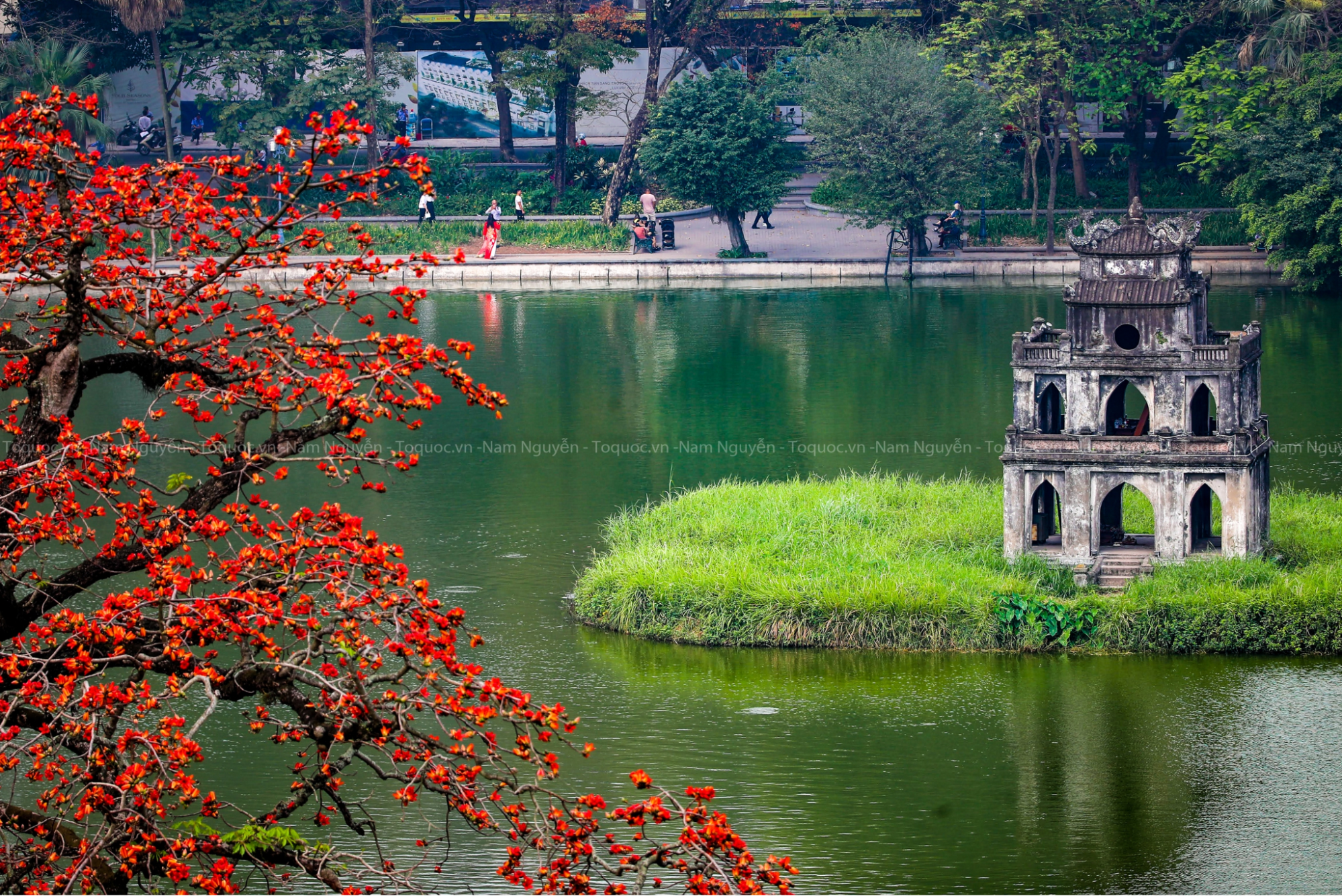 Hồ Gươm - Trái tim của Thủ đô